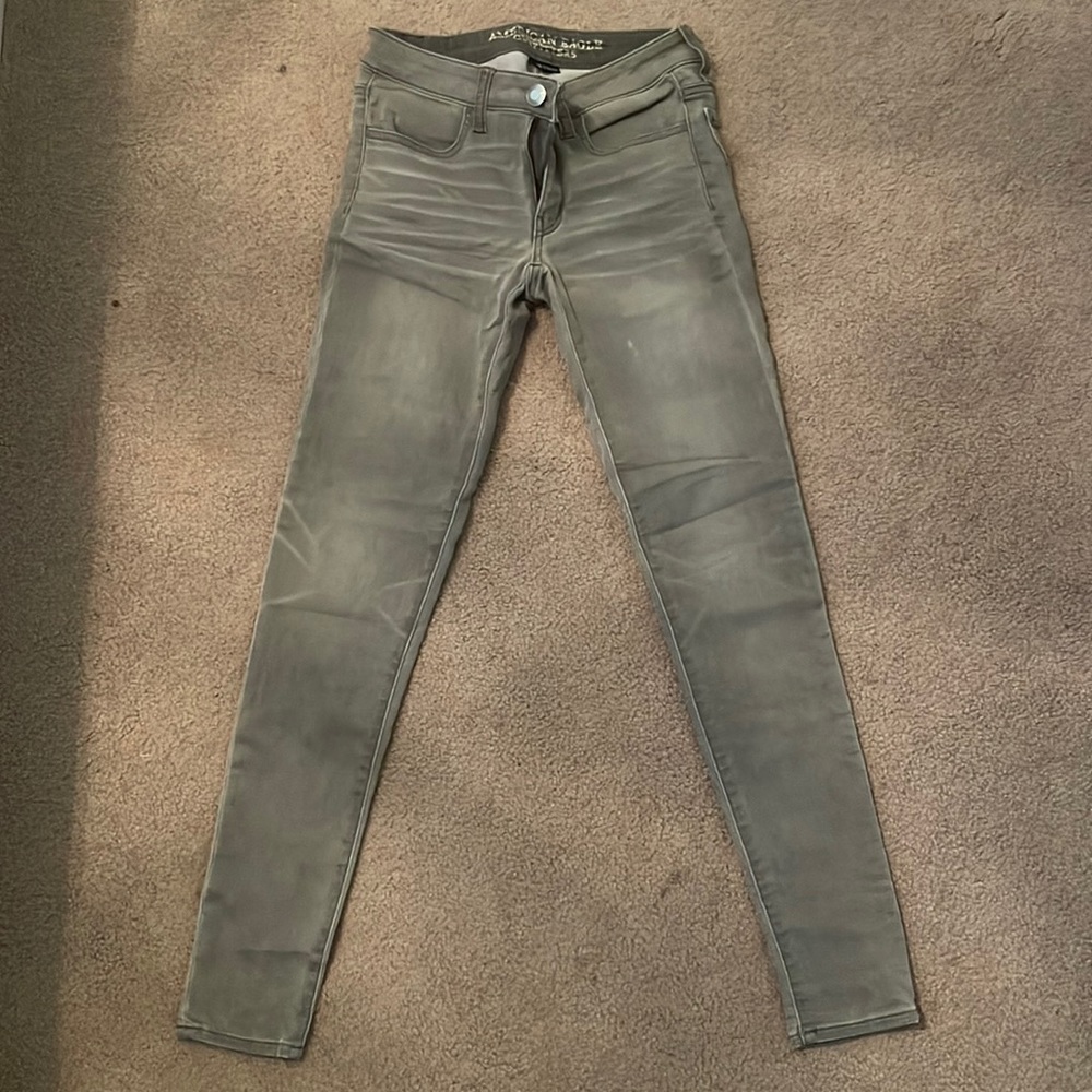grey jeans